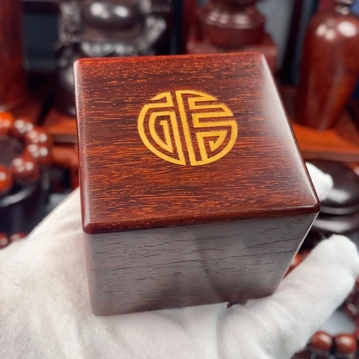 小叶紫檀其他（檀香紫檀）