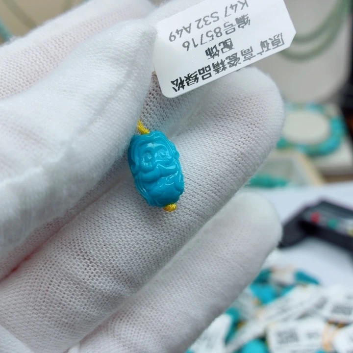 未镶嵌绿松石珠宝奇石