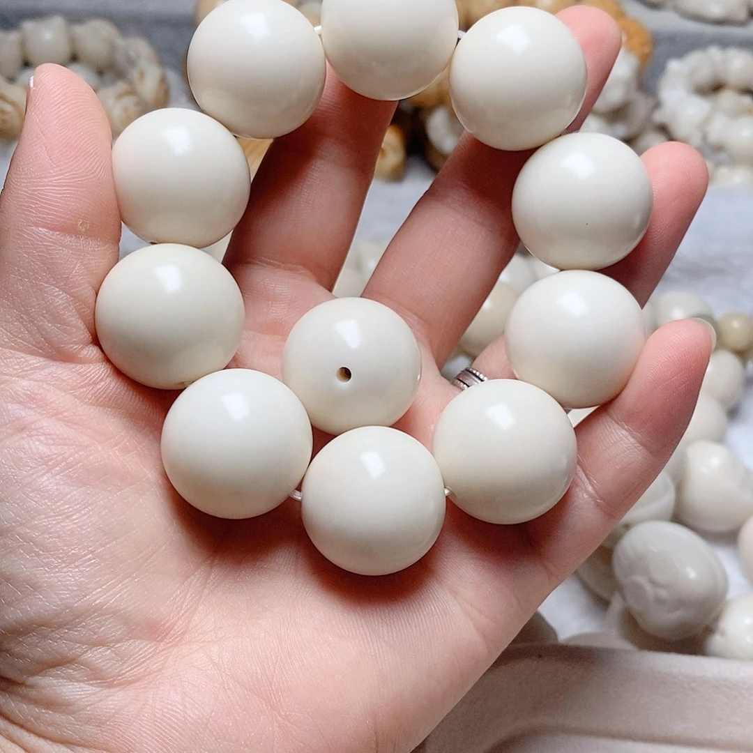 蠄***—菩提根/象牙果吊坠全品圆珠手串