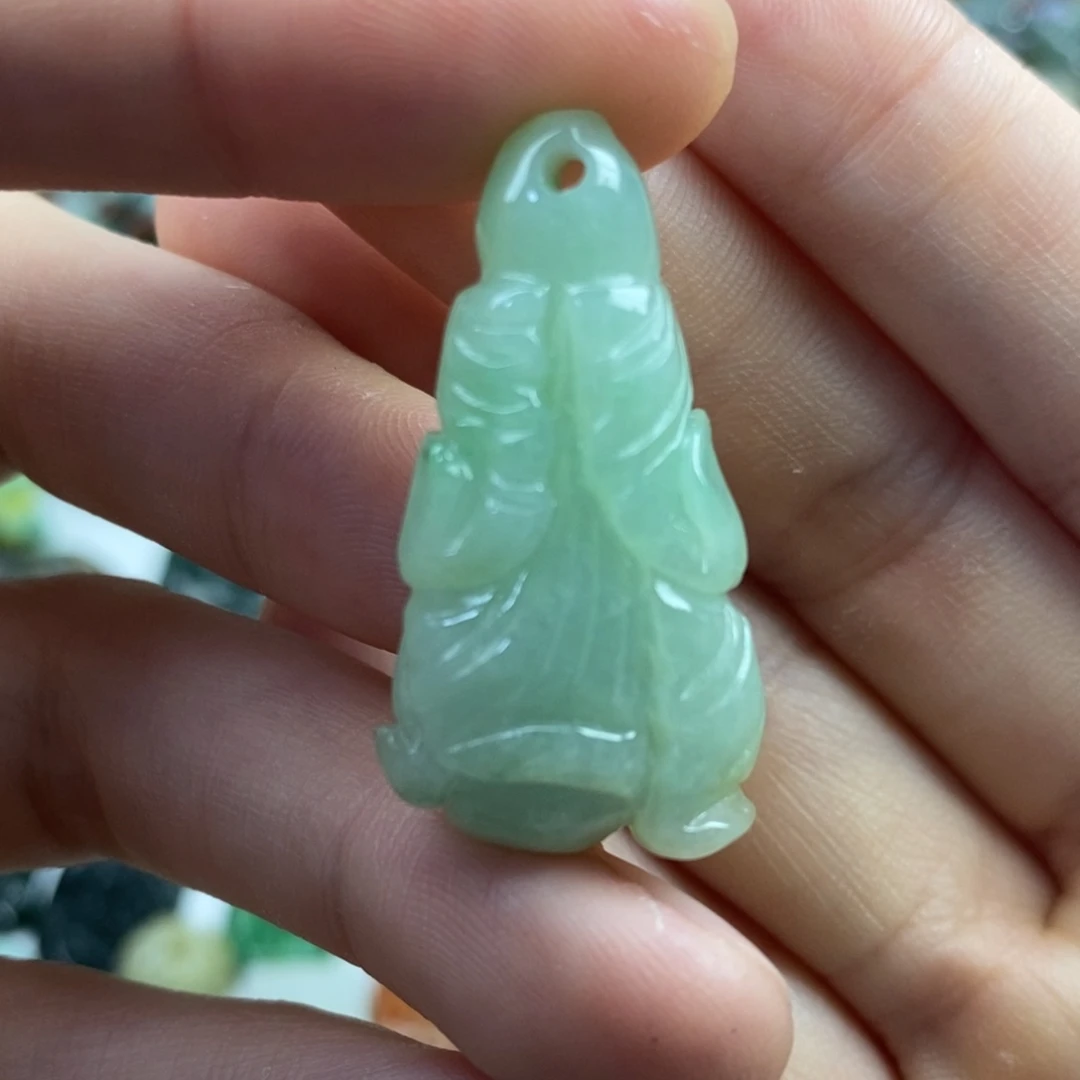 翡翠未镶嵌颈饰吊坠