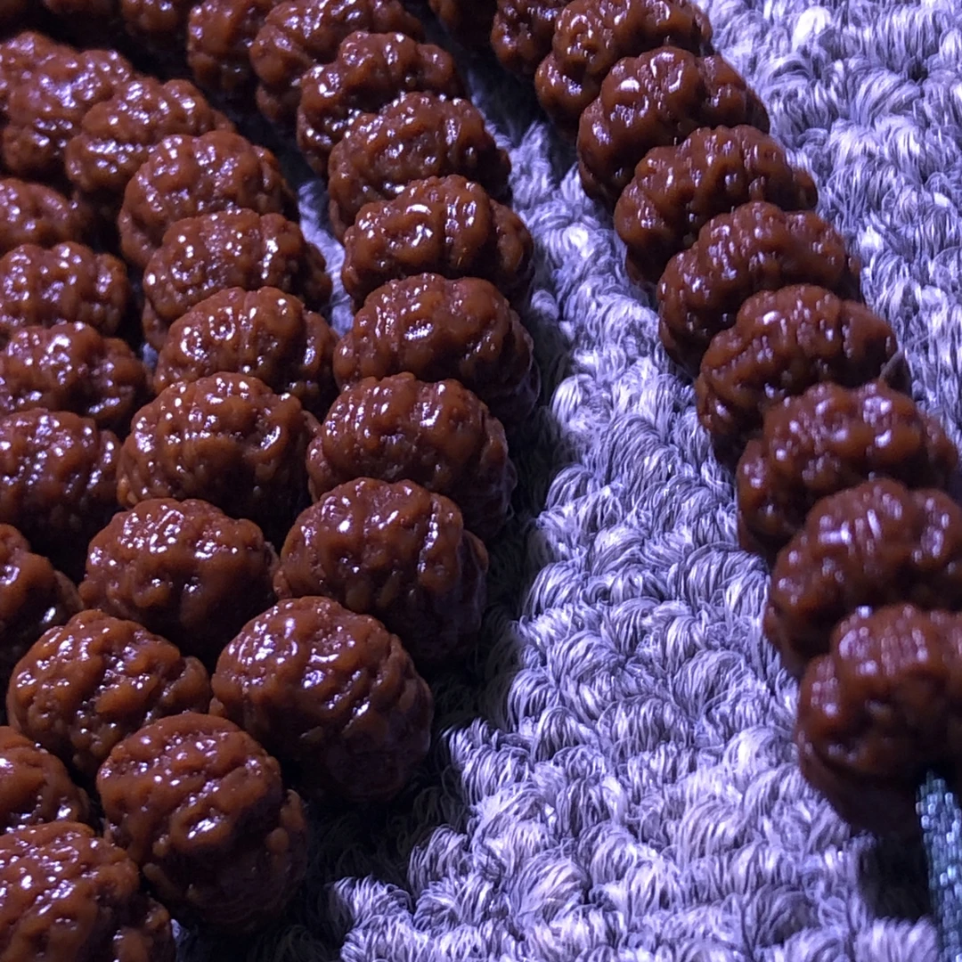 蝶恋花佛手小金刚小金刚菩提108直径9加10平头平尾