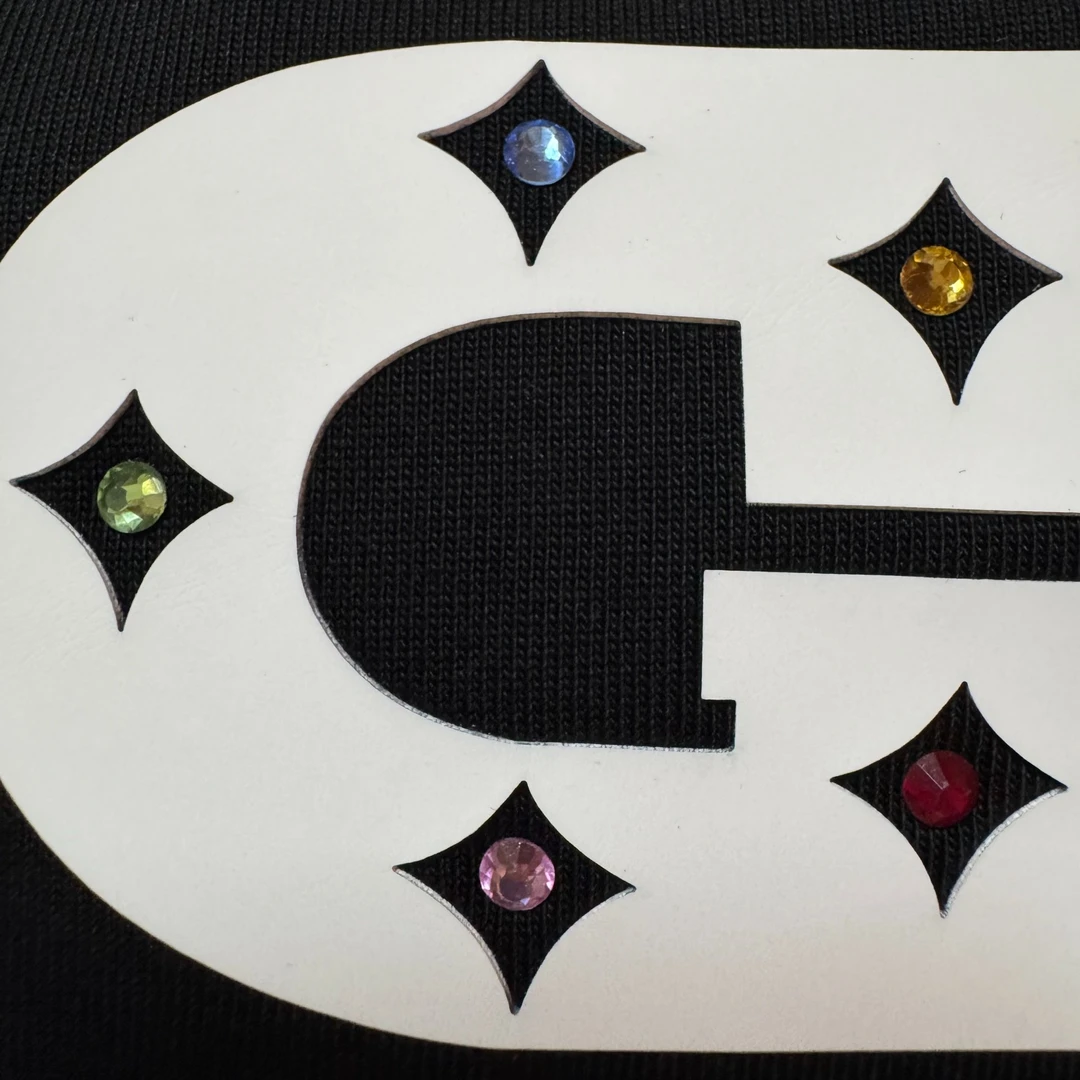 GOO彩钻LOGO镂空发泡印花短袖T恤（钻石颜色随机）