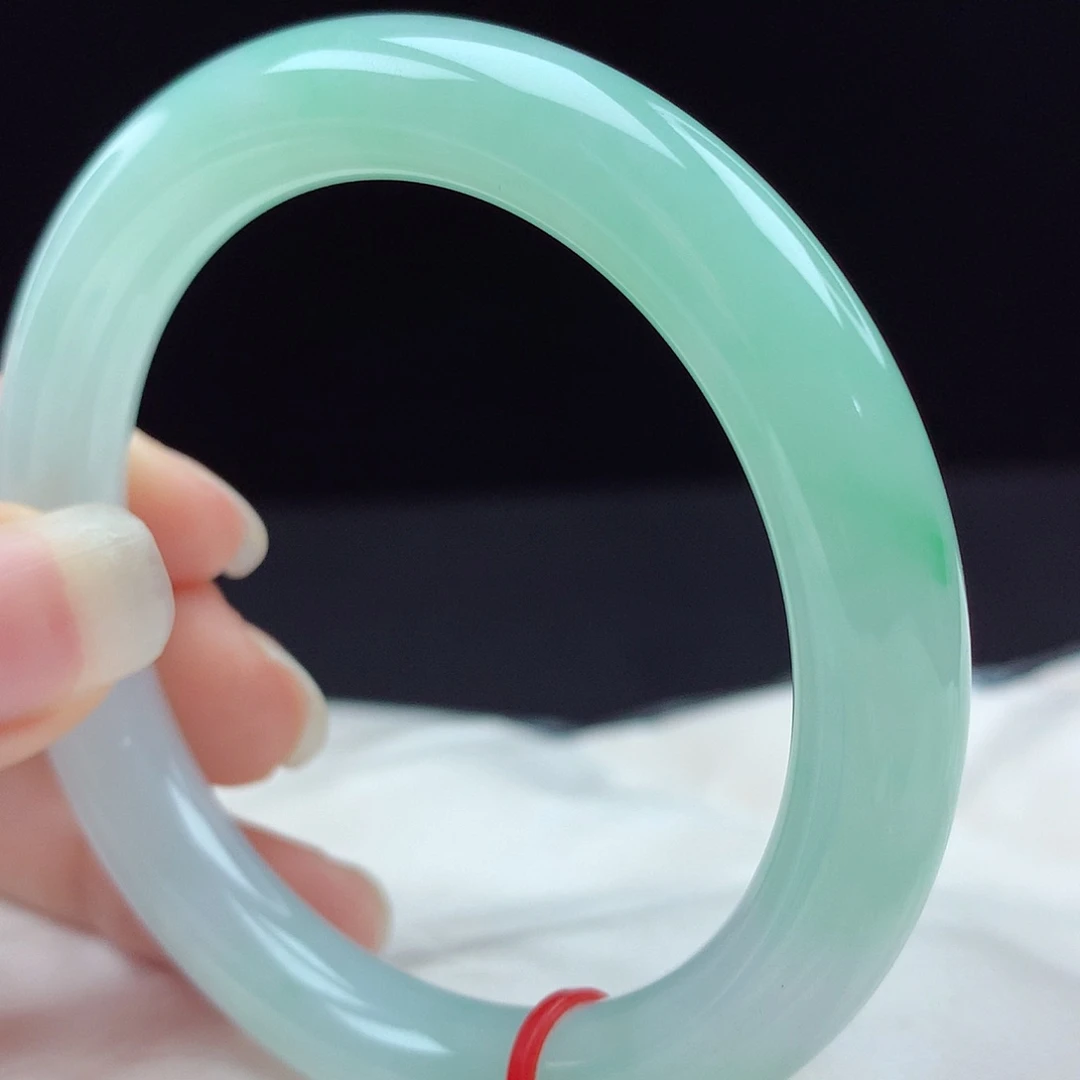 未镶嵌手镯翡翠97210，