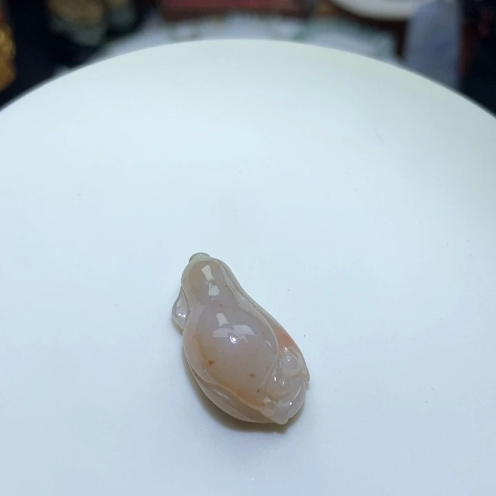 颈饰未镶嵌翡翠玉兰花