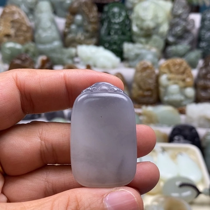 千***灵和田玉未镶嵌颈饰