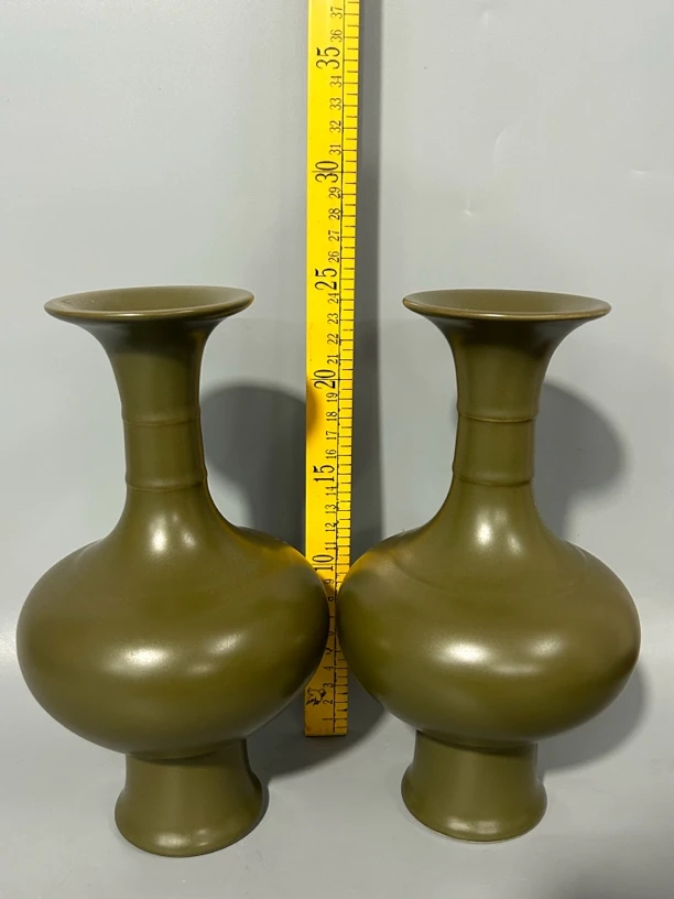 茶叶末釉赏瓶一对尺寸26×13