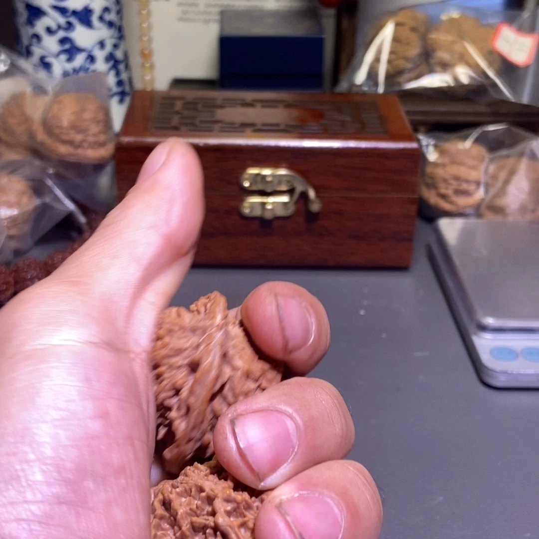 桃核把件善*满天星核桃