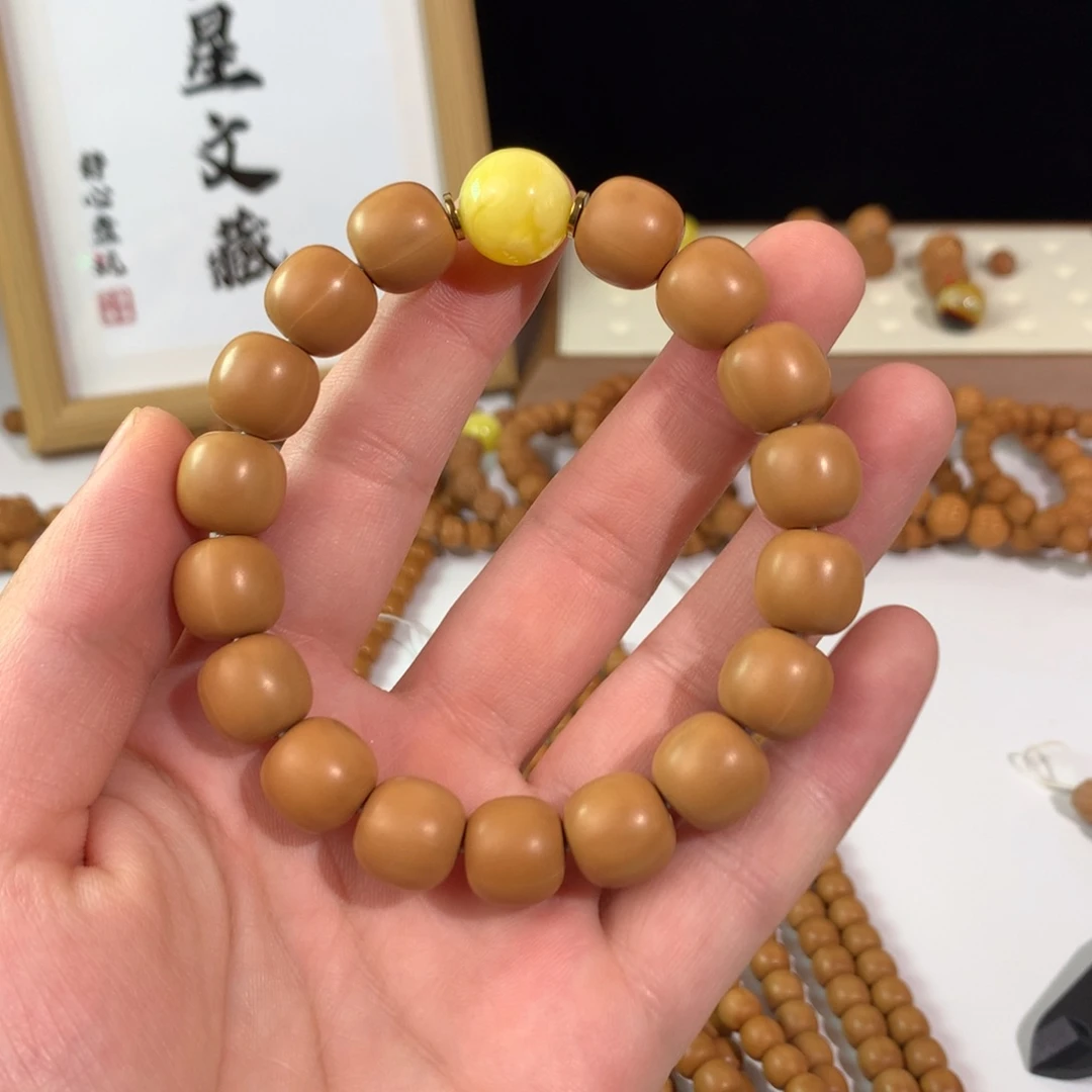 猴头核桃吊坠全品龙岩老型