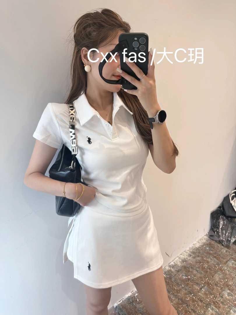 时尚减龄刺绣短袖T恤显瘦半身裙休闲运动两件套