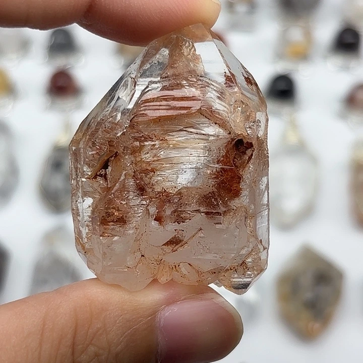 颈饰未镶嵌水晶巴基斯坦红泥闪灵钻45mm+