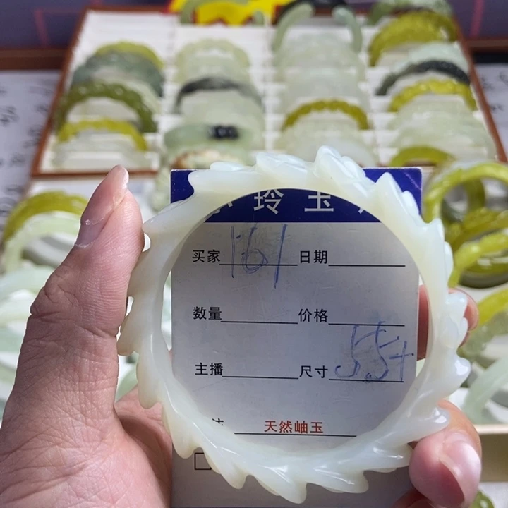 未镶嵌蛇纹石玉手镯