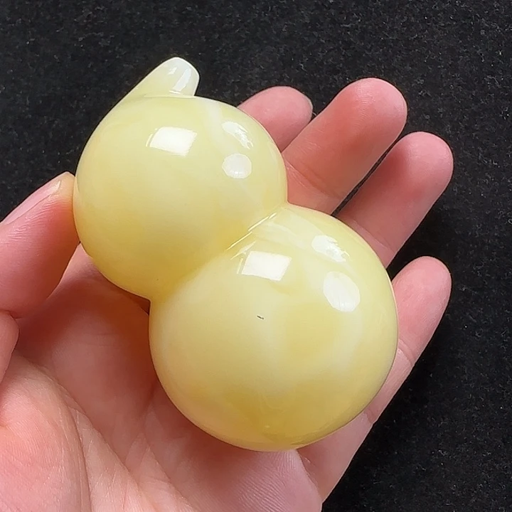 未镶嵌蜜蜡珠宝奇石