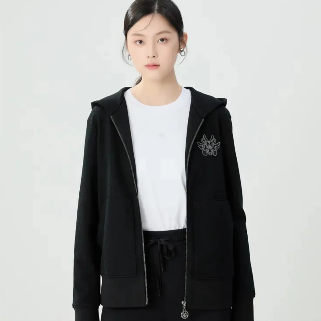 GIRDEAR/哥弟新款龙头立体章仔绣拉链带帽外套女哥弟外套1400801