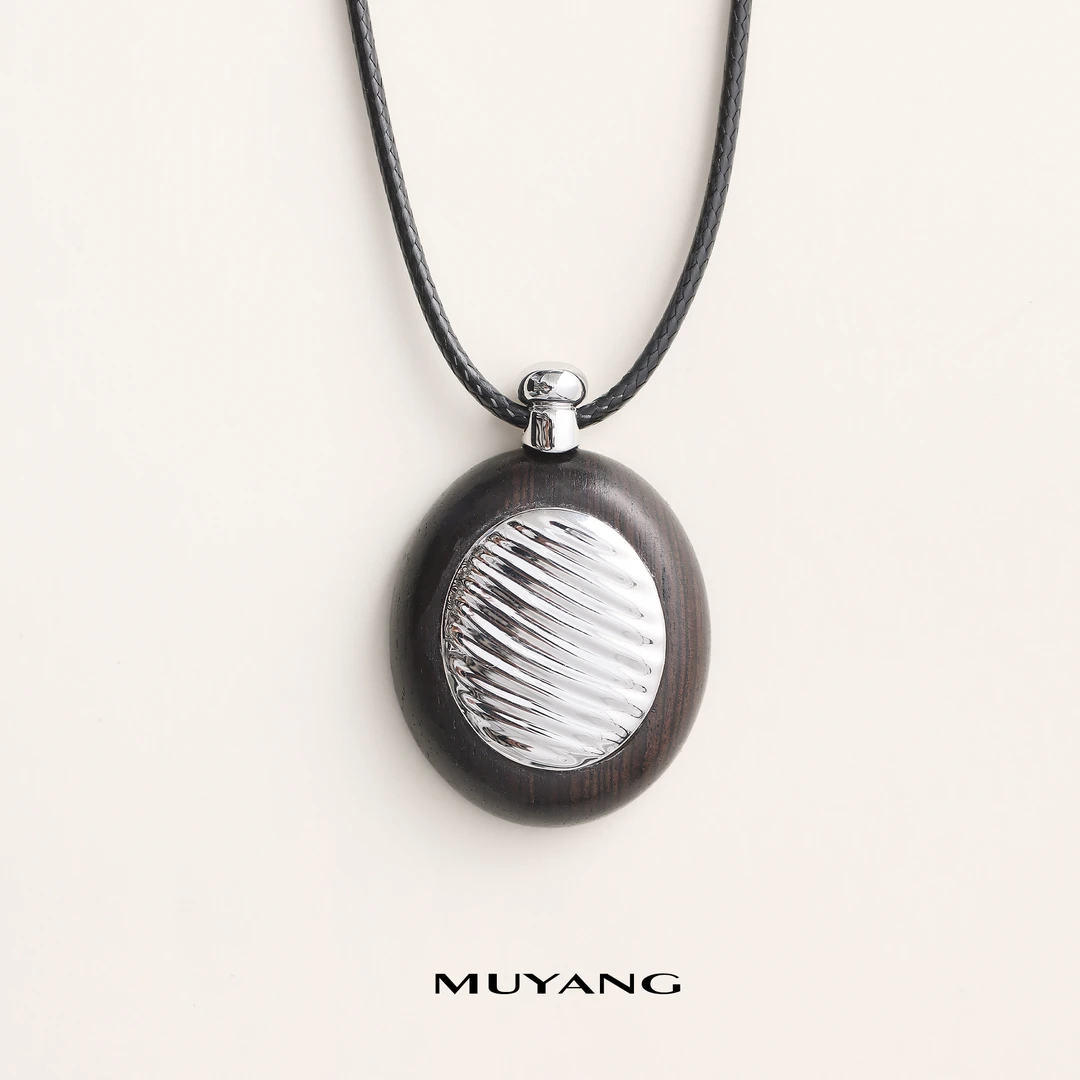 muyang/慕阳 铜合金木质吊坠 时尚气质百搭简约锦檀项链