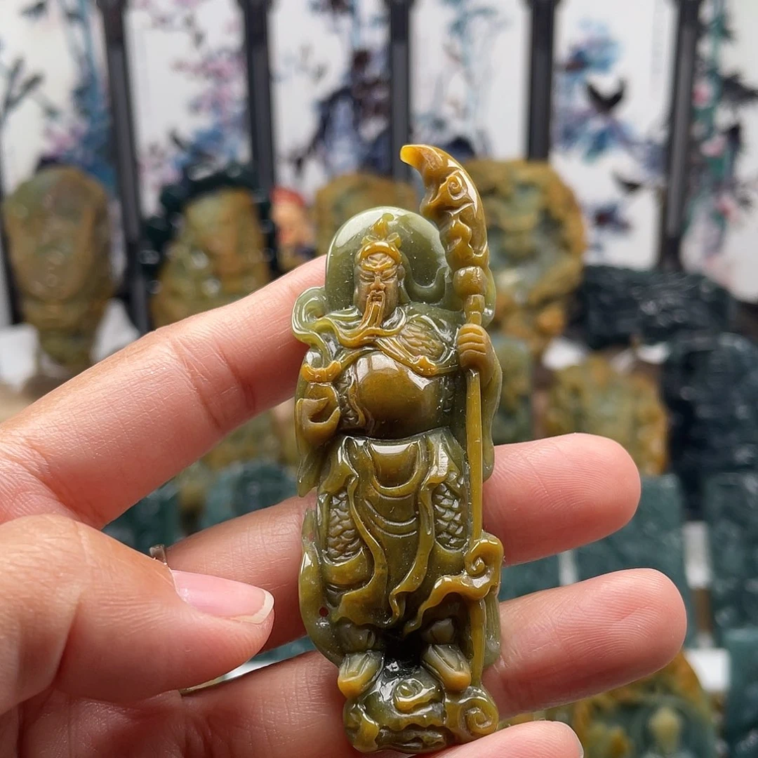 翡翠未镶嵌颈饰天然翡翠a货关公