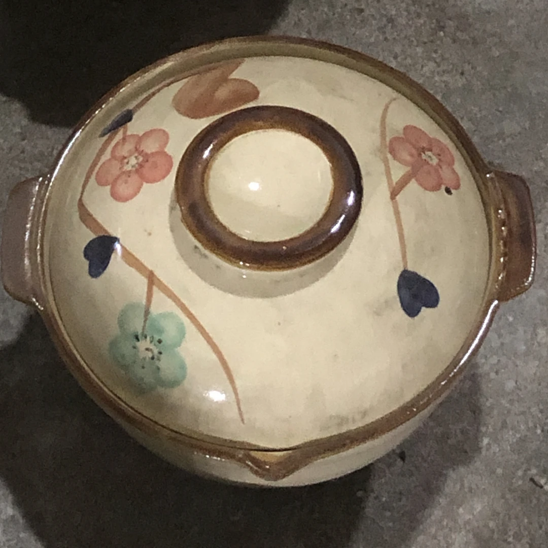手绘砂锅口径21高10（微瑕）