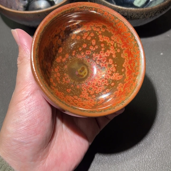 茶盏好想和她谈一下