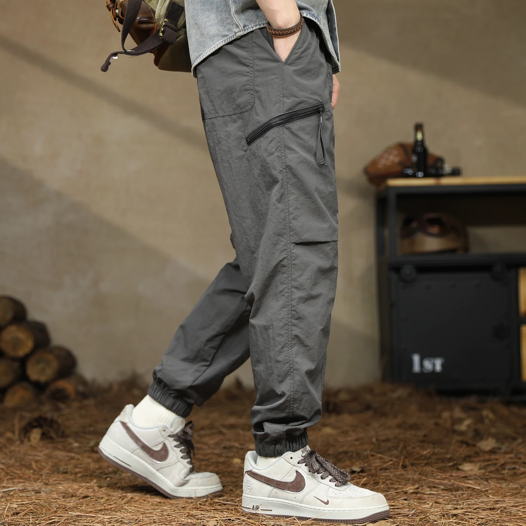 美式冰丝工装休闲裤男夏季薄款口袋拉链装饰束脚裤速干运动裤子男