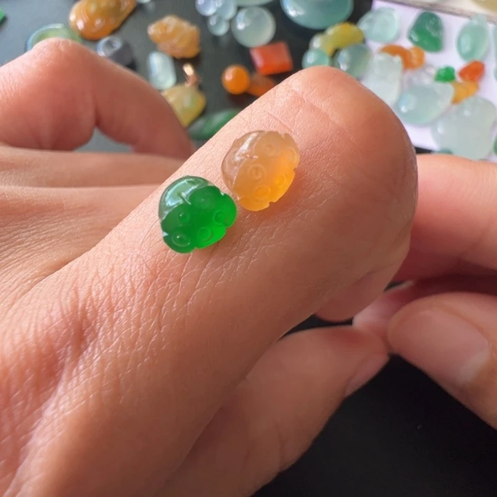 定制翡翠未镶嵌福利款莲蓬