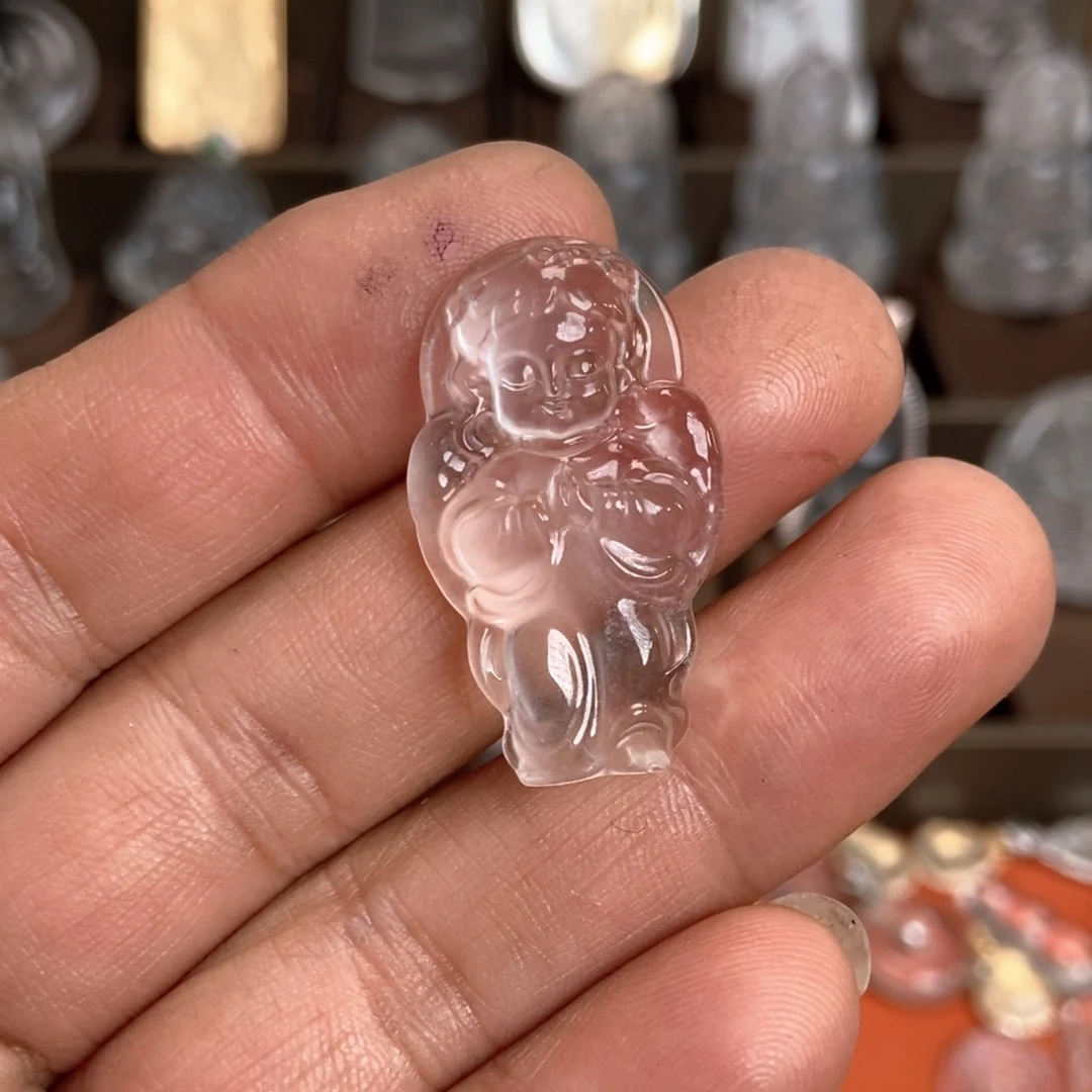 鲨***椒石英质玉未镶嵌颈饰宝宝天使