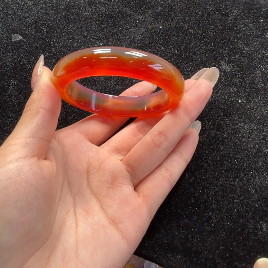 手镯玛瑙/玉髓未镶嵌