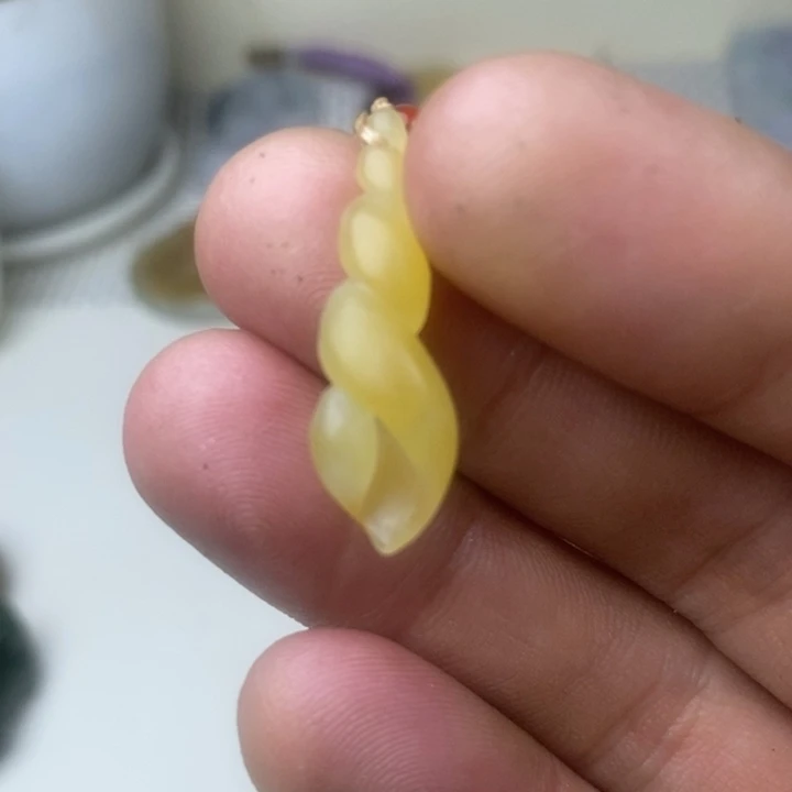 和田玉（糖玉）未镶嵌颈饰