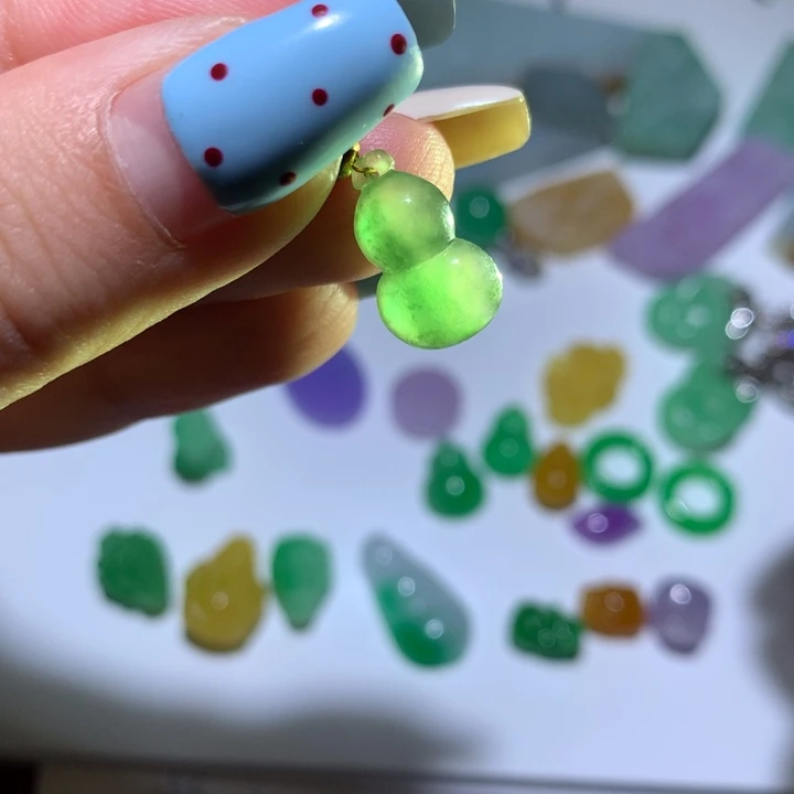 翡翠未镶嵌颈饰无镶嵌11