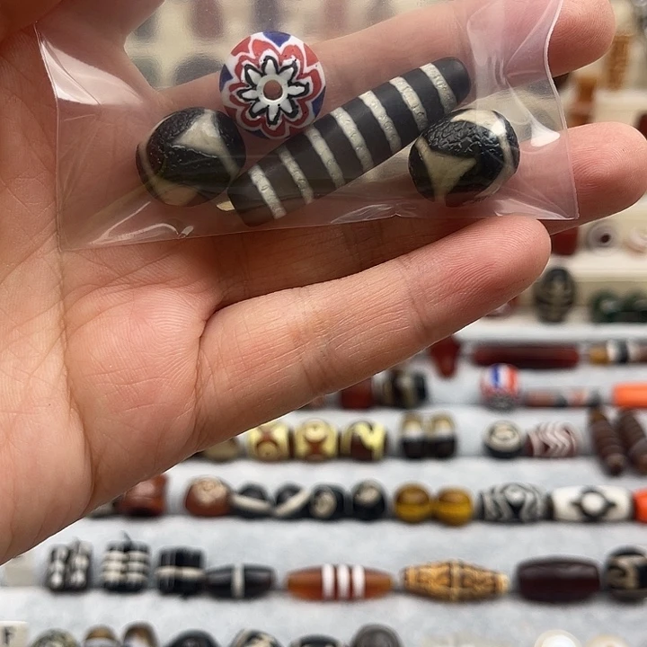 未镶嵌颈饰玛瑙/玉髓