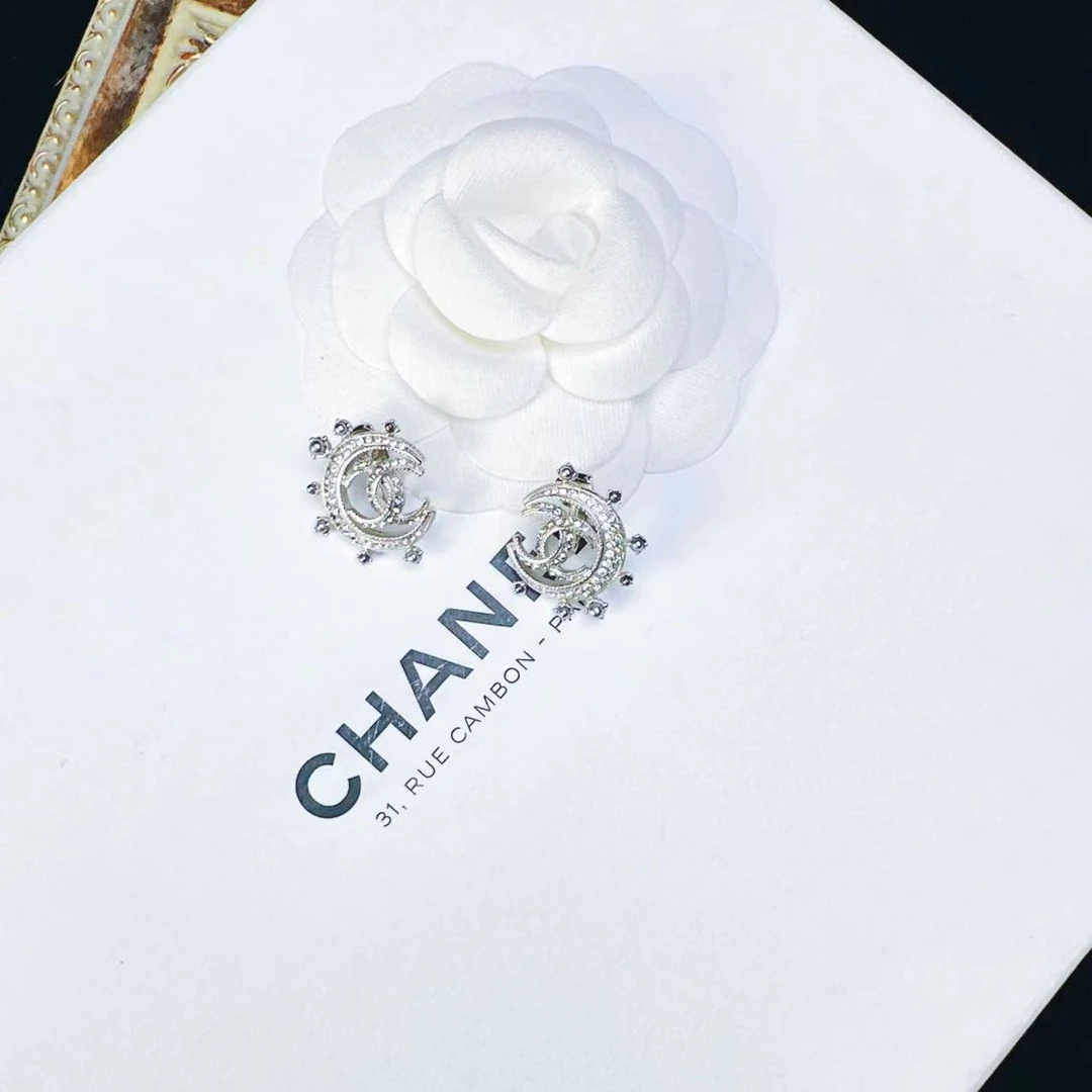 95新 Chanel/香奈儿 柚礼中古/香奈儿星月双c耳夹lz508453