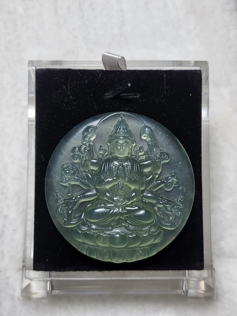 蛇纹石岫玉高冰透千手观音
