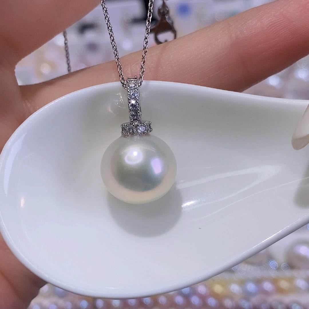 淡水珍珠合金颈饰