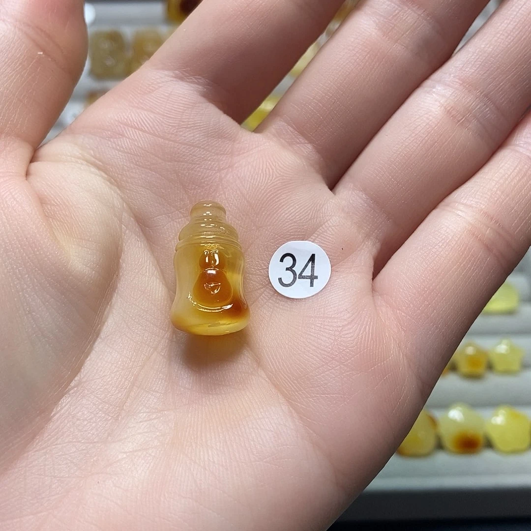 琥珀裸石未镶嵌O***u，