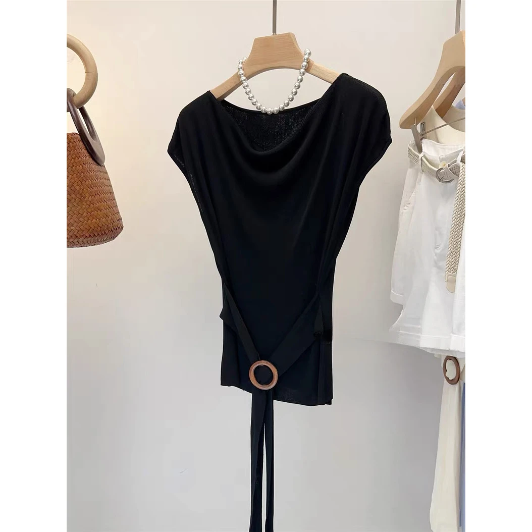 Jiumi陈啾啾韩系2025新款荡领木扣调节收腰针织上衣SHBZE917934