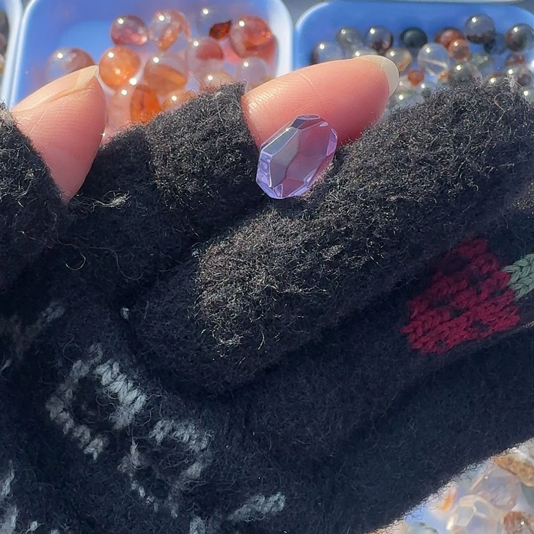 鱼****颈饰水晶未镶嵌定制