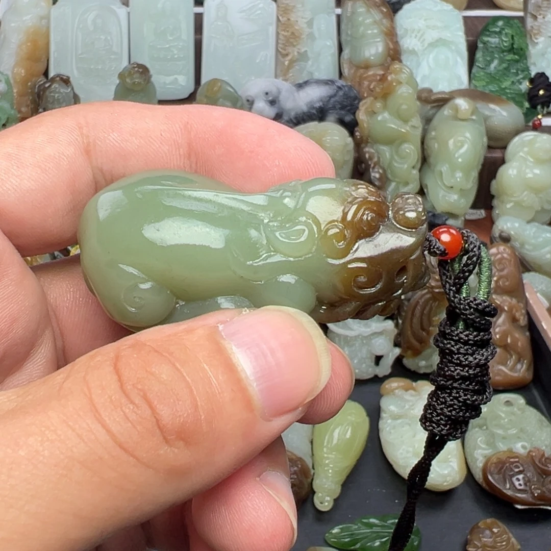 和田玉未镶嵌挂件