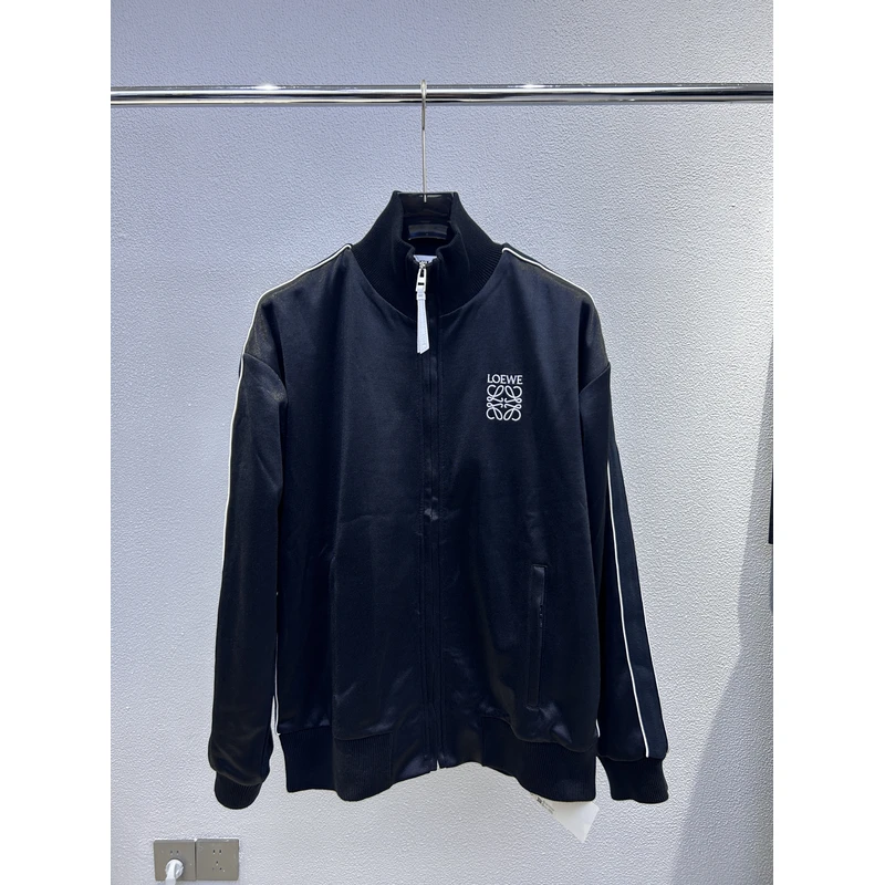 全新未使用Loewe罗意威 经典刺绣立领运动夹克外套 HSM1Y02X04