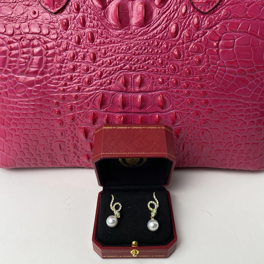 4069【香港联邦】气质优雅女士耳环