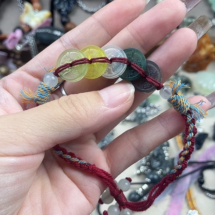 合金蛇纹石玉颈饰