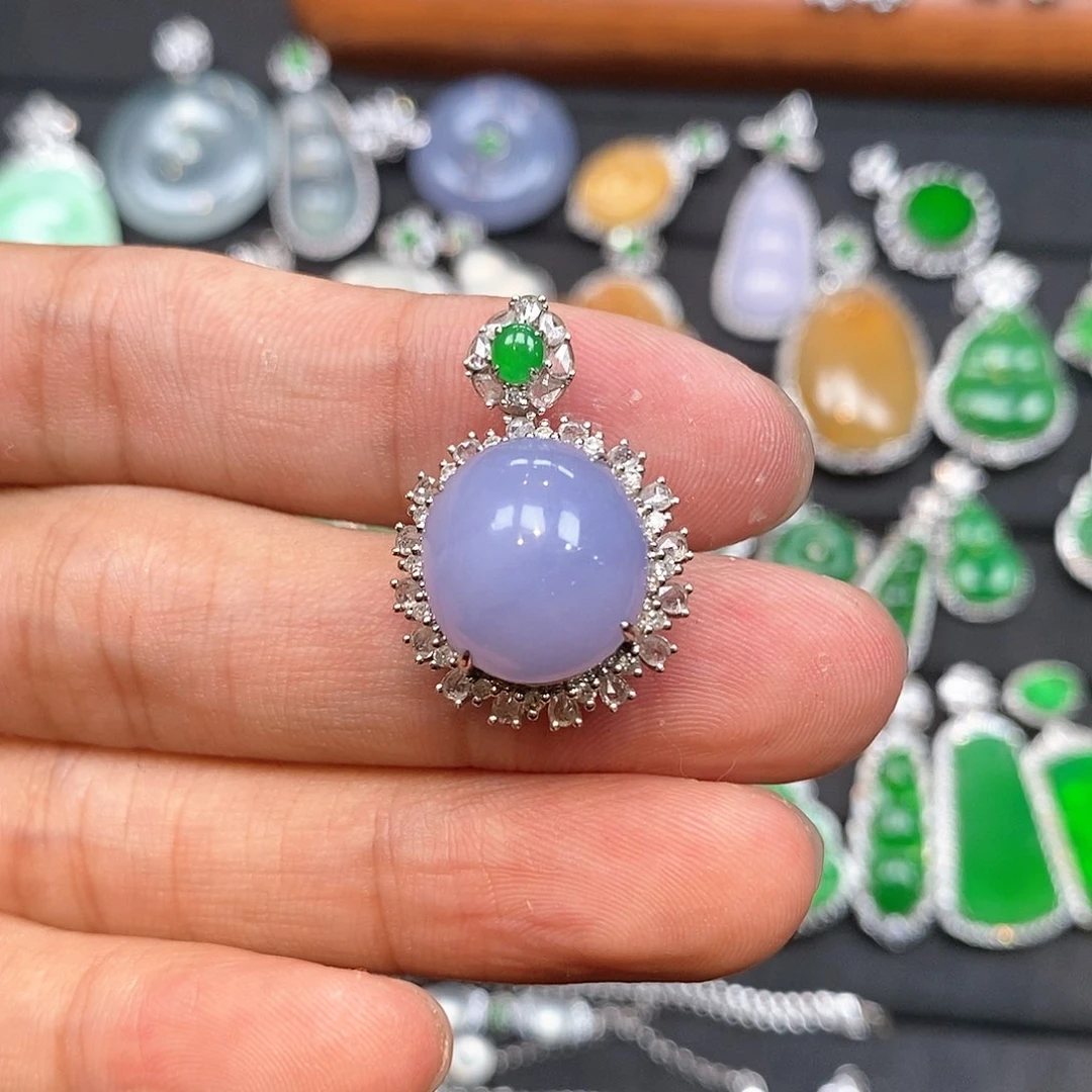 翡翠吊坠(不含链)18K金镶嵌吊坠