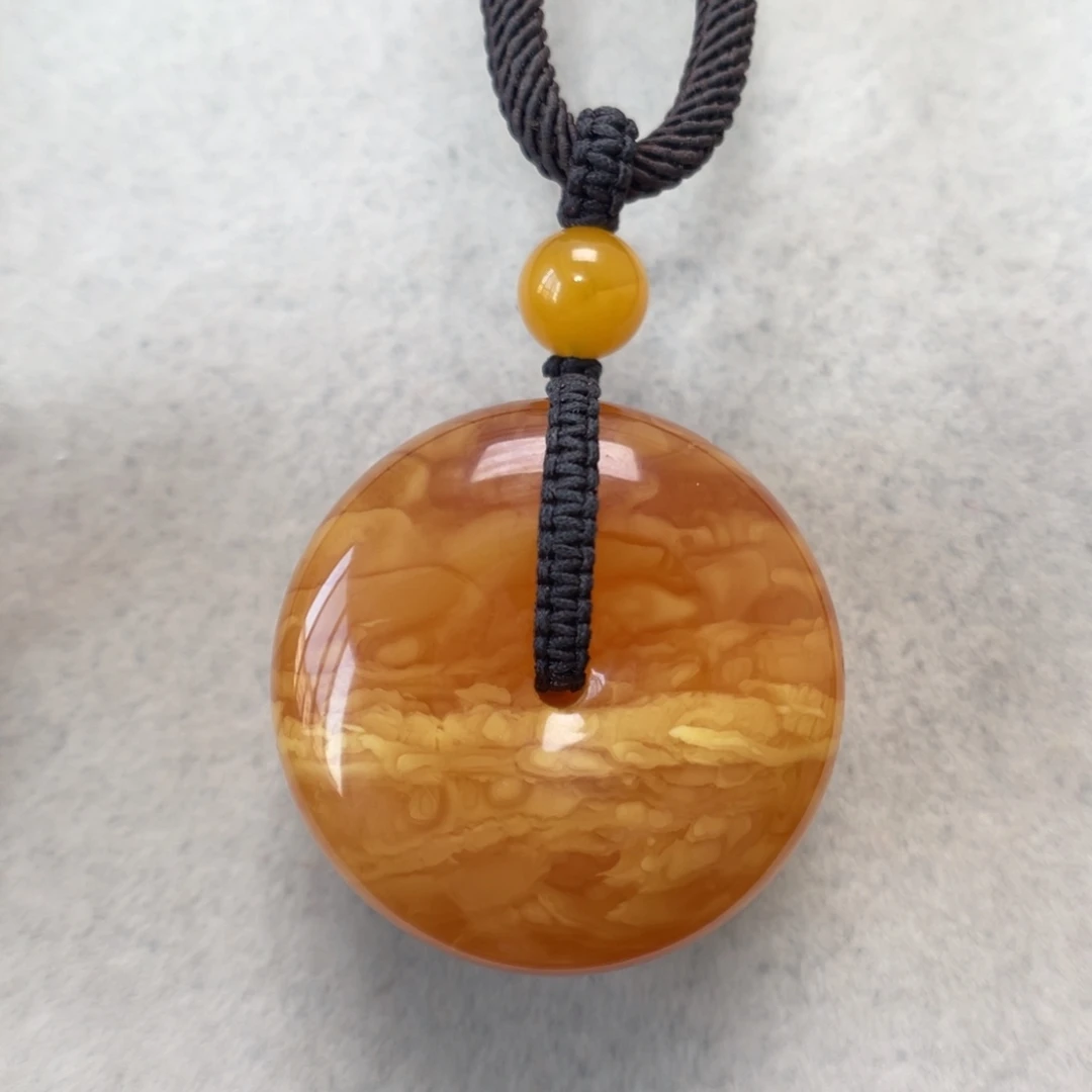 蜜蜡未镶嵌颈饰蜜蜡