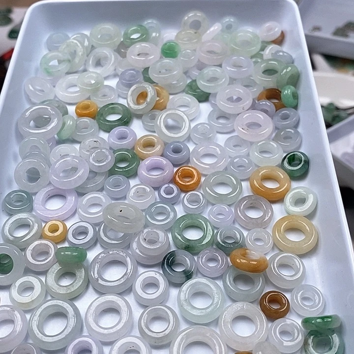 翡翠未镶嵌吊坠(不含链)一个20