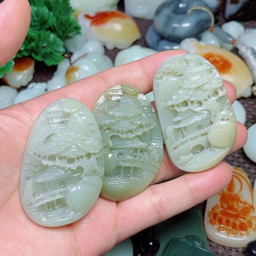 和田玉（糖玉）未镶嵌颈饰