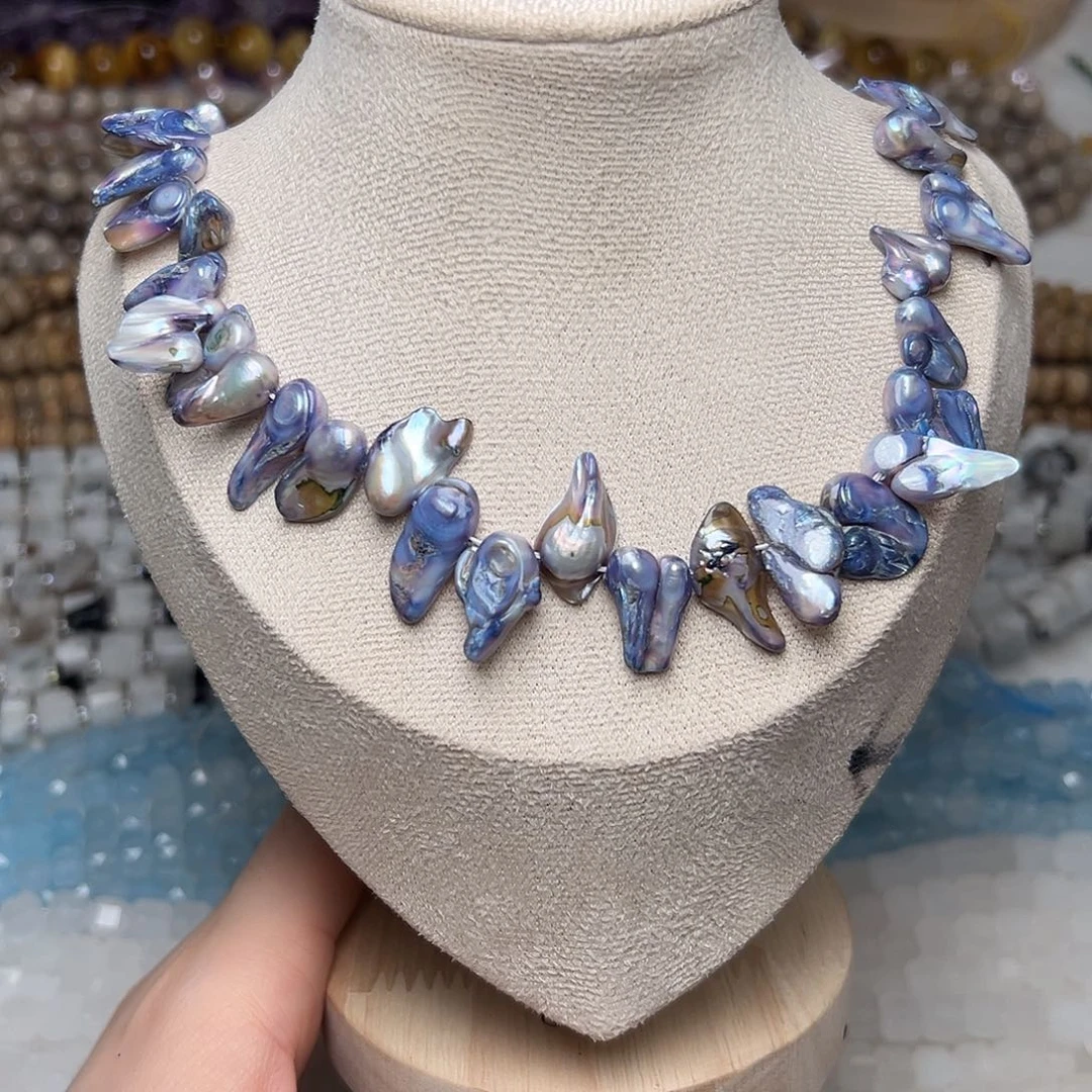 玛瑙/玉髓合金珠宝半成品Y67。蓝色贝珠随形一条