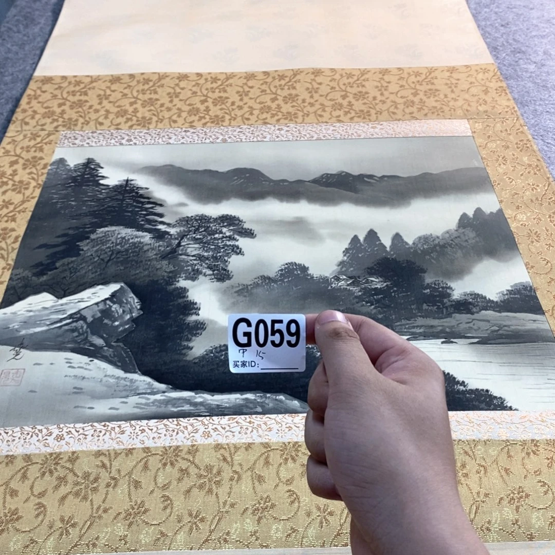 甲***丙文化创意装饰美术品