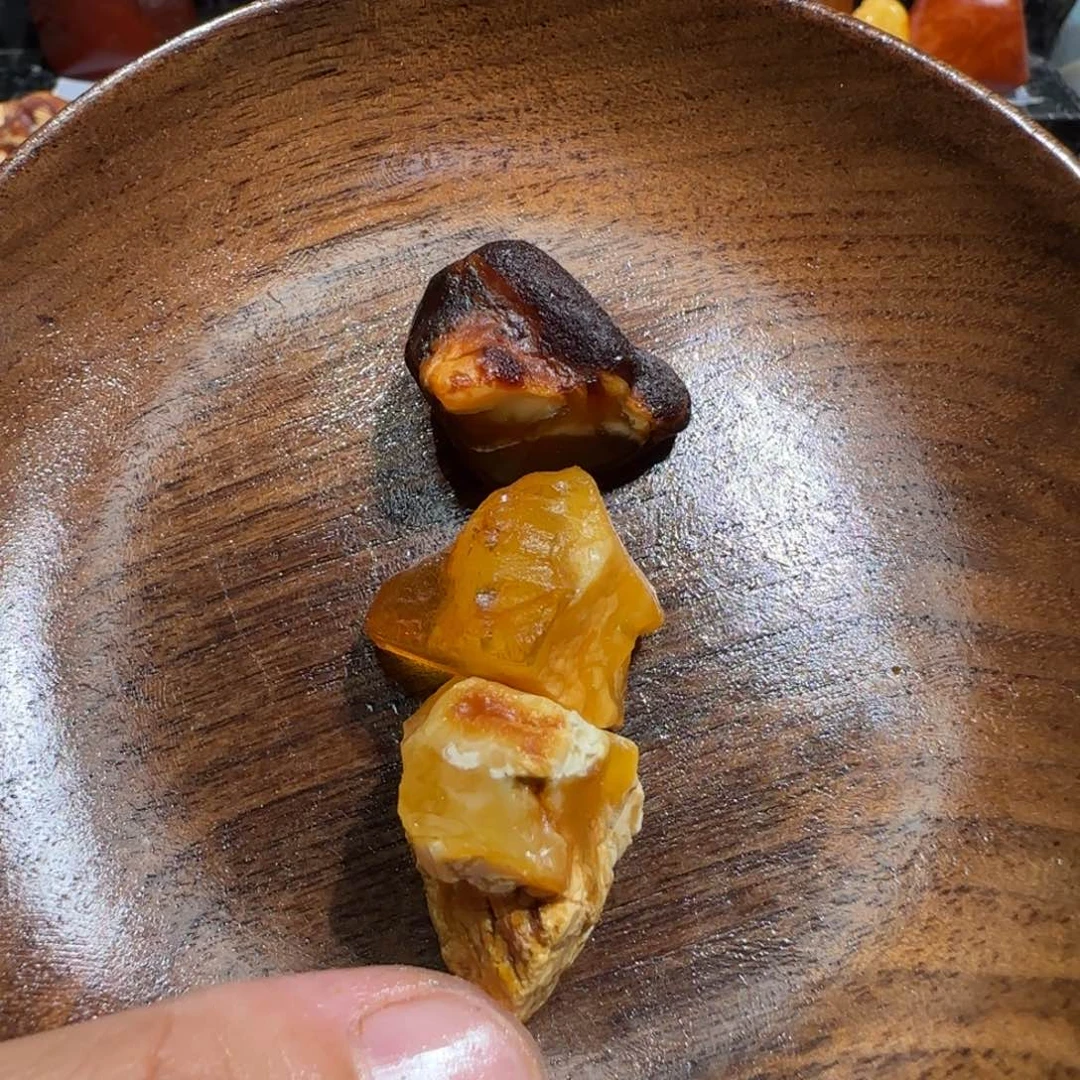 未镶嵌定制琥珀下****鱼专属定制