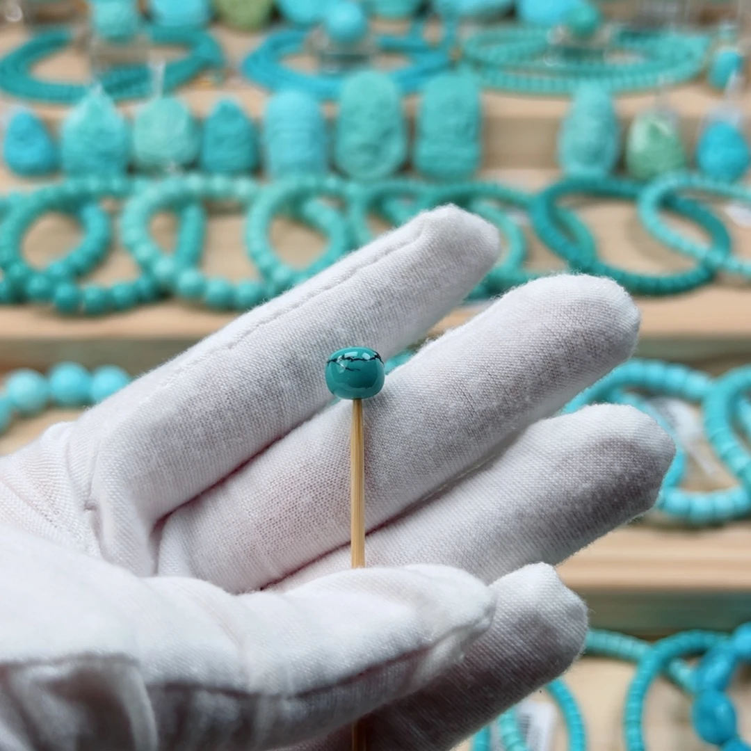 彬***O未镶嵌绿松石珠宝奇石