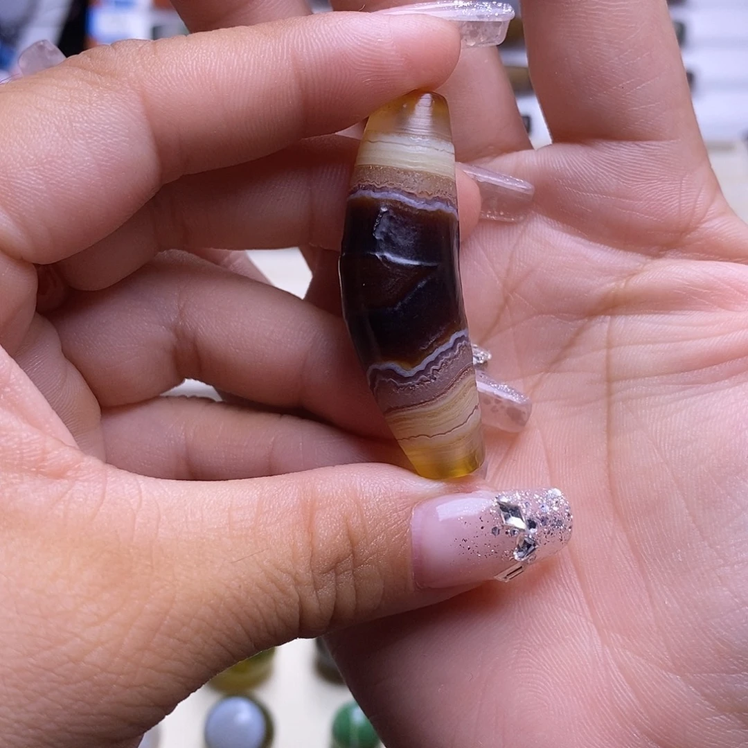 毕***爷玛瑙/玉髓未镶嵌颈饰