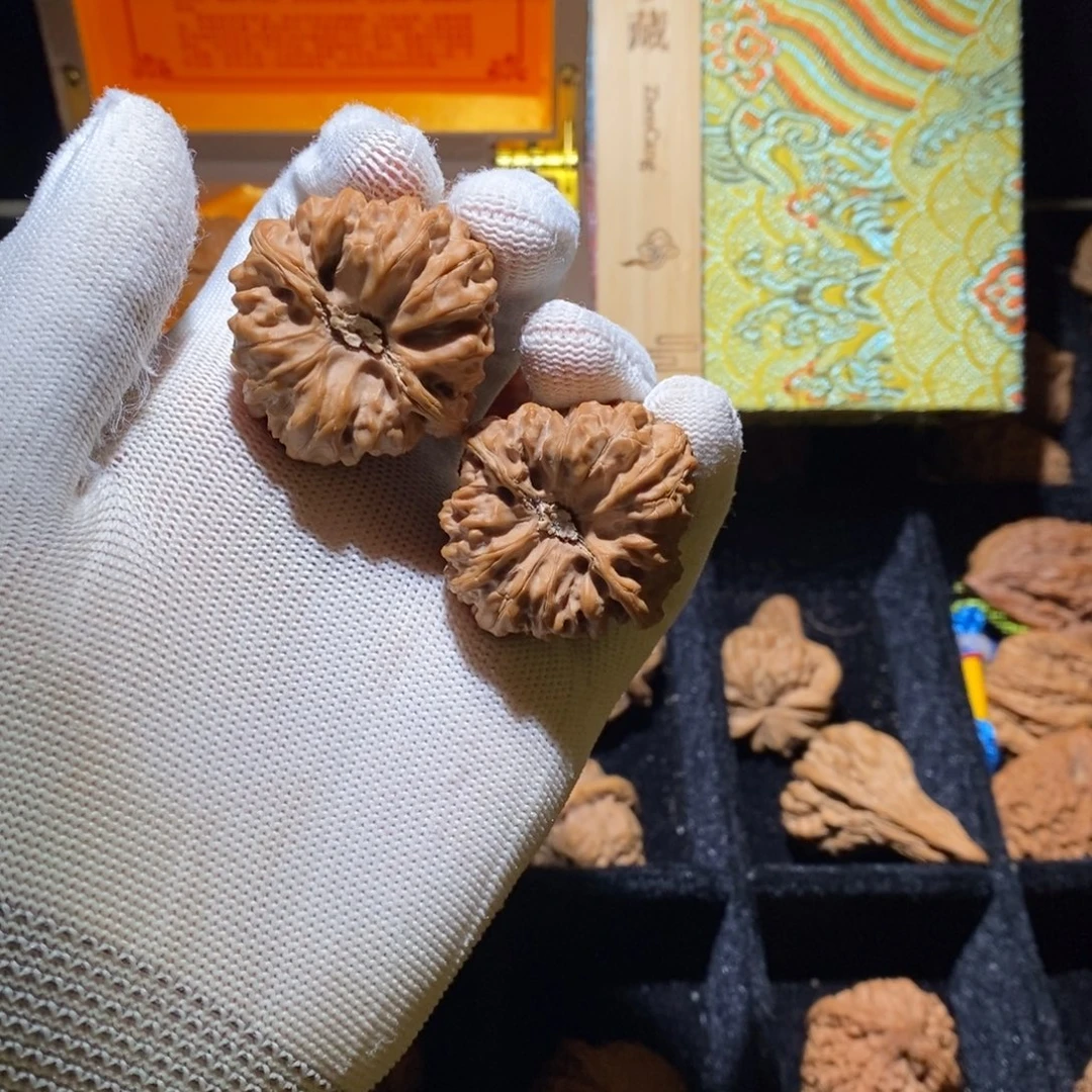 文玩核桃福利平谷凹底39
