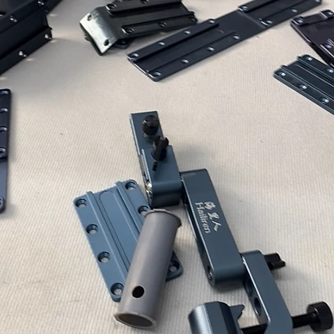 小拐角平板枪色划痕