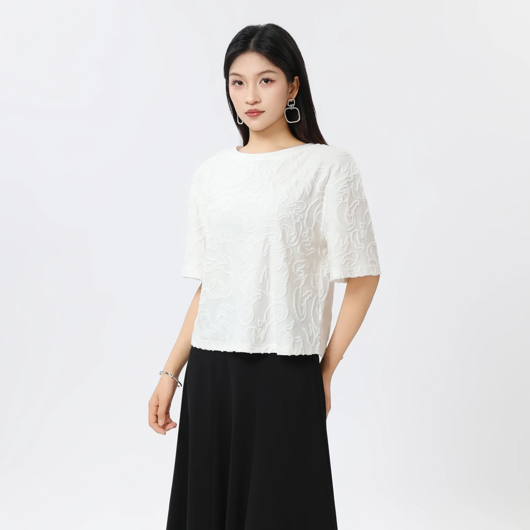 GIRDEAR/哥弟新款浮雕花纹T恤一秒入夏法式百搭短袖上衣1300790